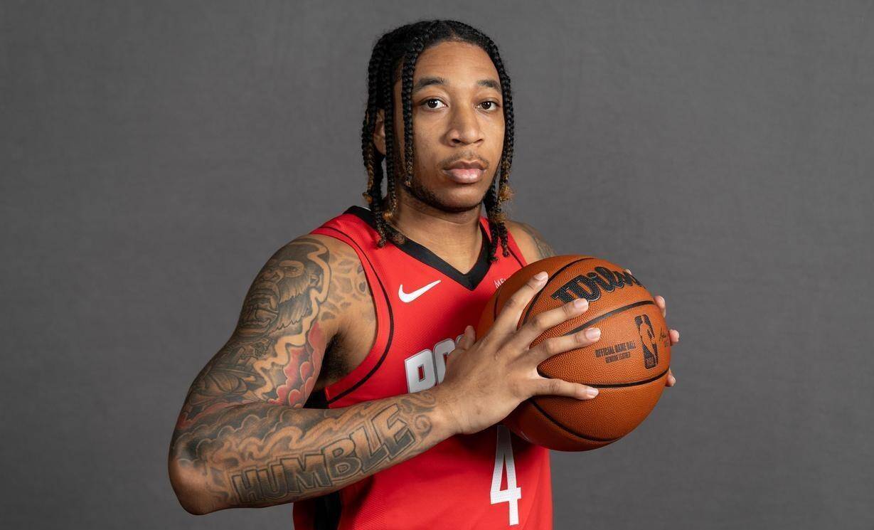 关于休斯敦火箭发布备战花絮，集结日复出首秀，意大利杯任务艰巨，赛程密集仍需轮换的信息