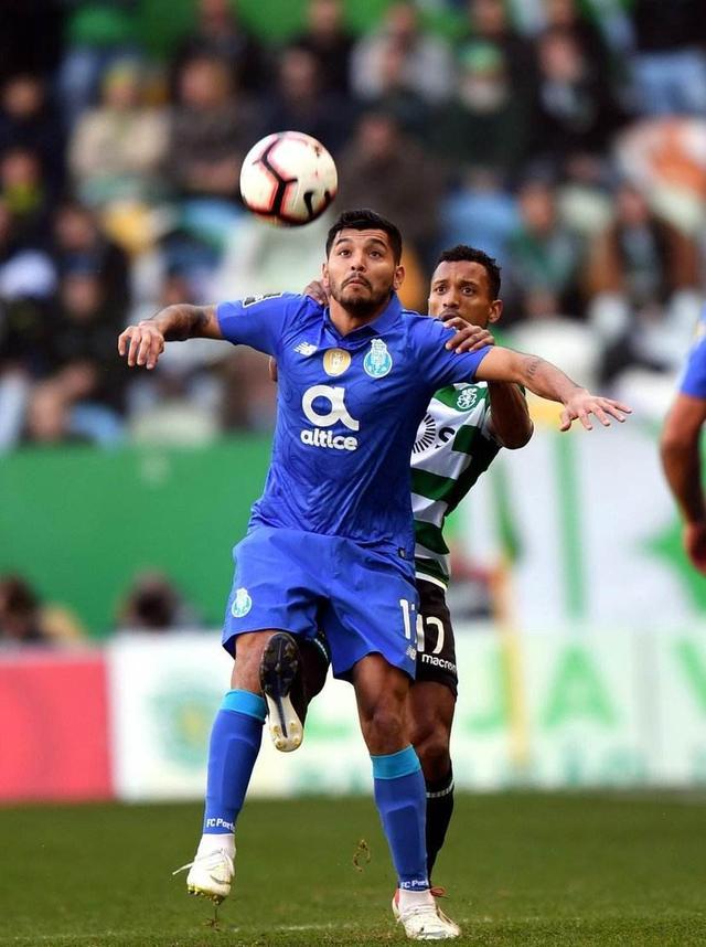 清晨体能课后；芝加哥公牛扳平良机备战葡超；话题不断；纪律约束更严格的简单介绍