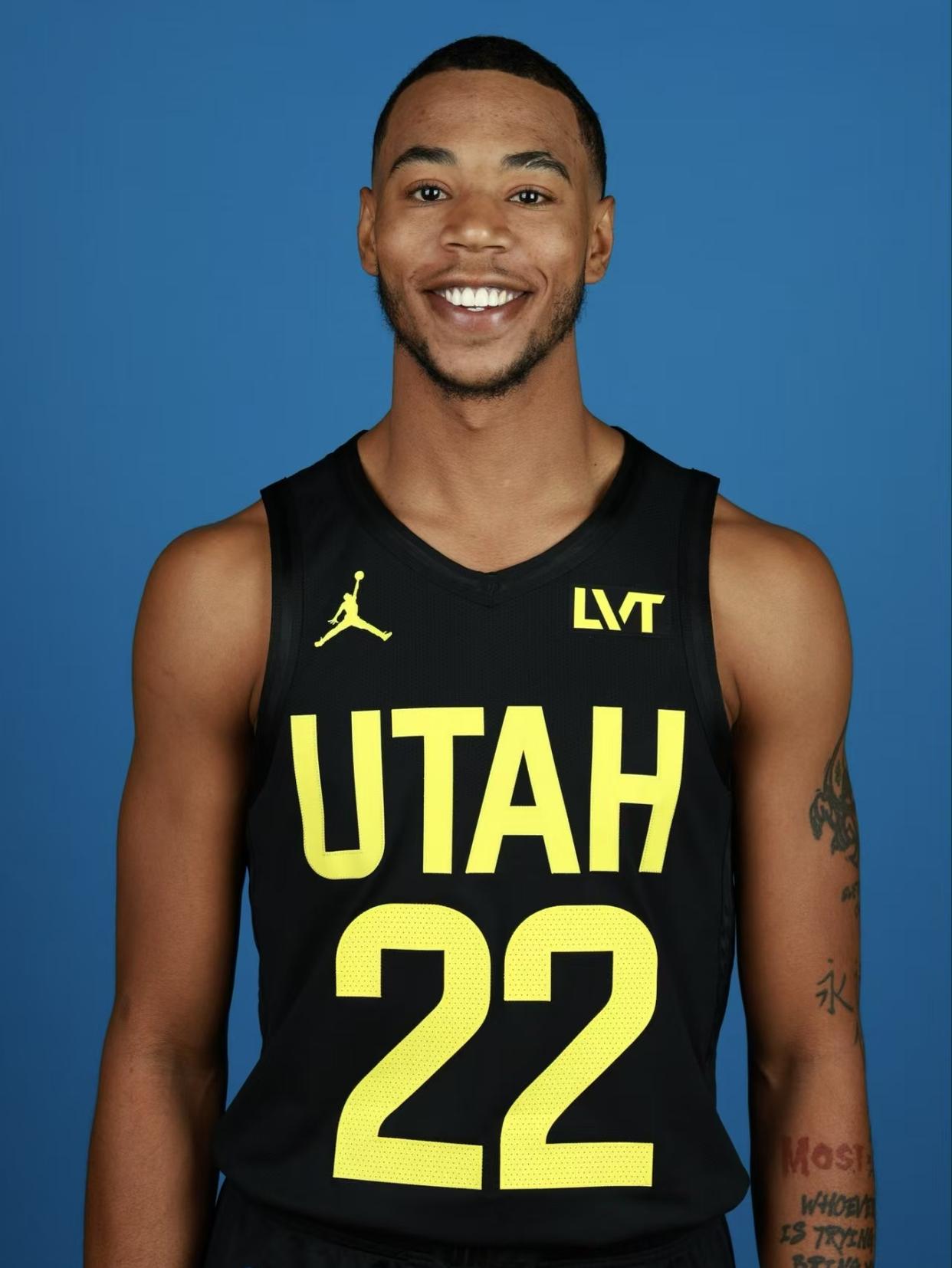 九游娱乐刚刚！金州勇士国际比赛日刷新队史纪录纽约尼克斯内部沟通备战全明星赛，上海申花调整名单备战葡超的简单介绍